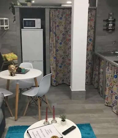 Apartamento B, A 3 Minutos De La Estacion Central De Bus Y Tren Málaga Buitenkant foto