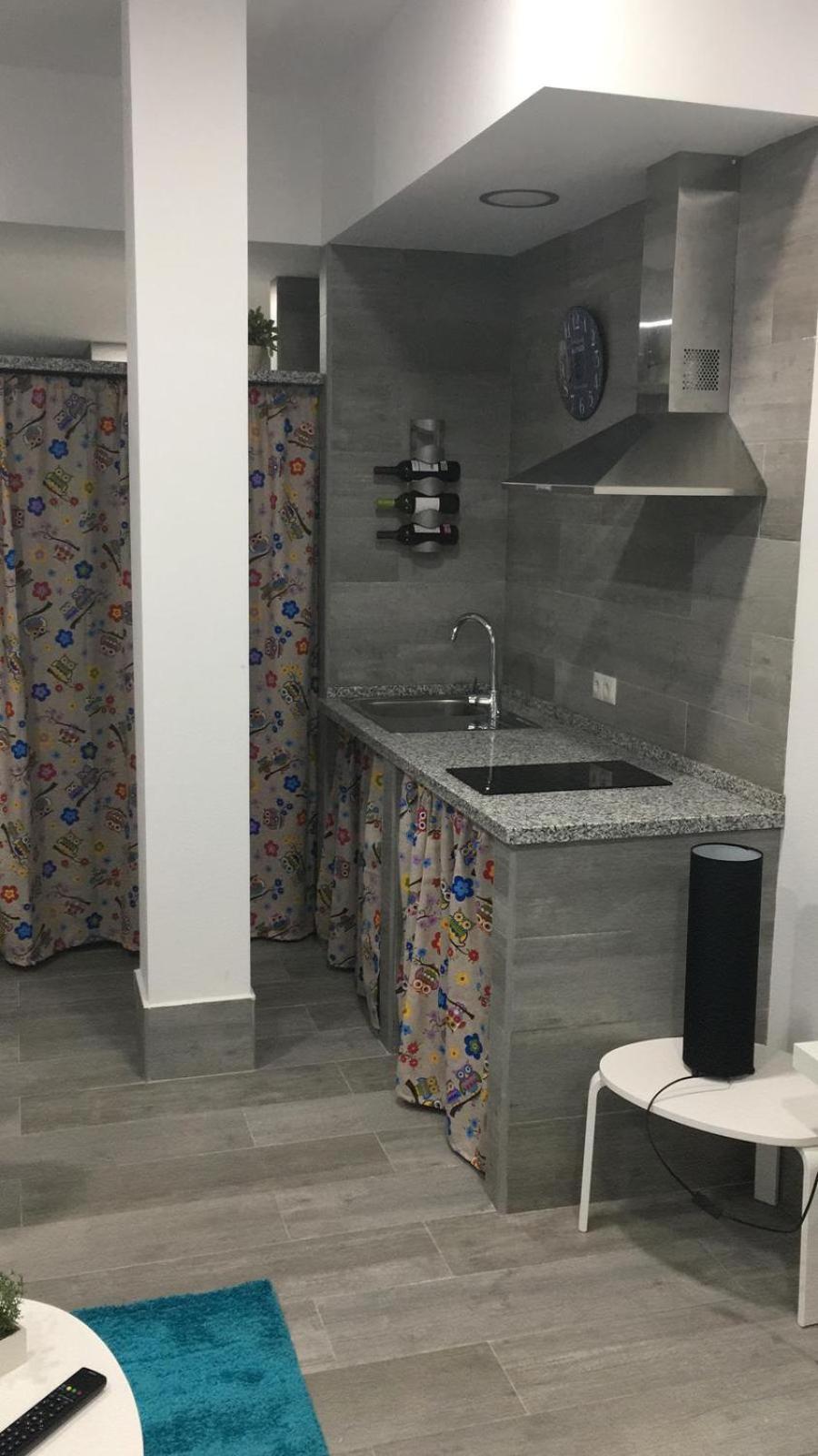 Appartement B, A 3 Minutos De La Estacion De Bus Y Tren *